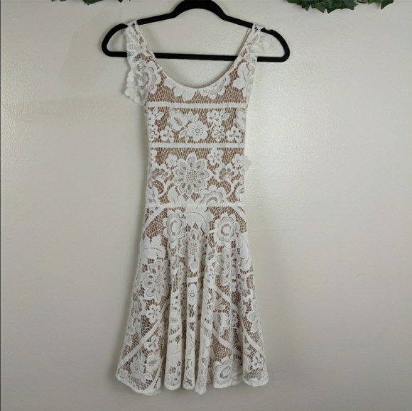 For Love & Lemons Gianna Apron Front Mini Dress Size S - Picture 3 of 9
